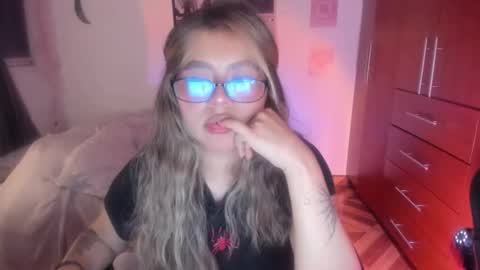 Stephanie  online show from 4, 3, 2026