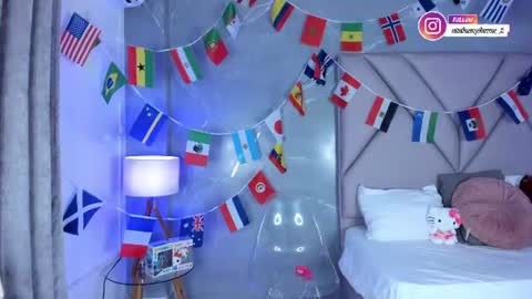 Stefanny online show from 17, 7, 2026