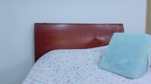 Stephany online show from 6, 10, 2025