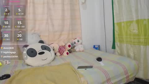 Angie mature online show from 2, 1, 2025