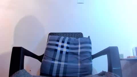 steven_modelo69 online show from 5, 10, 2025