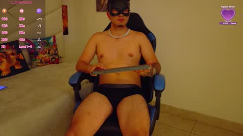 Snapshot of stevenn_star chatting on 31, 10, 2025 STEV online show from 31, 10, 2025