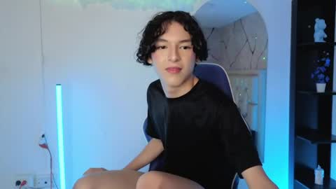 Sthepano  online show from 30, 5, 2026
