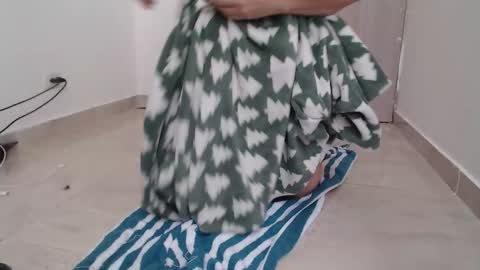 sthepany_gold online show from 5, 10, 2025