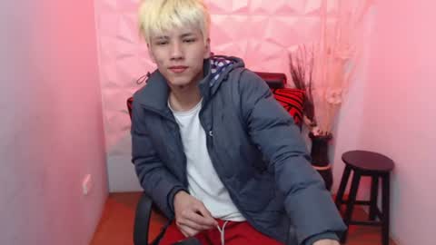 Snapshot of stich_23 chatting on 26, 6, 2026 Stich online show from 26, 6, 2026