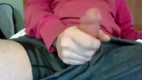 Snapshot of stickylittletoes chatting on 25, 3, 2026 Wakeandbaked online show from 25, 3, 2026