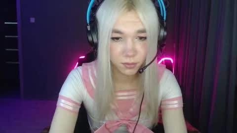 Steve online show from 28, 10, 2025