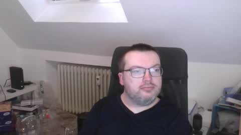 Oliver online show from 23, 2, 2026