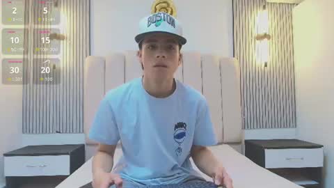 stiven_cooper2 online show from 19, 6, 2026