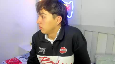 Stiwen online show from 31, 10, 2025