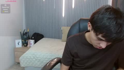 Snapshot of stiwentwink chatting on 19, 6, 2026 Stiwen online show from 19, 6, 2026