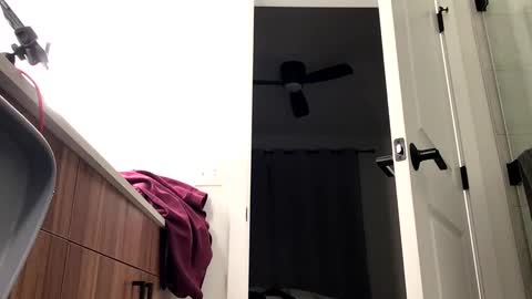 Snapshot of stlhotwifeguy chatting on 28, 12, 2024 stlhotwifeguy online show from 28, 12, 2024