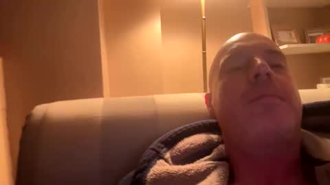 Snapshot of stoodley22 chatting on 11, 10, 2025 Stoodley22 online show from 11, 10, 2025