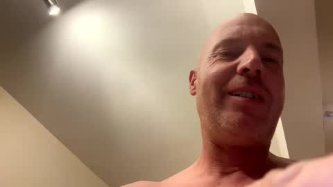 Snapshot of stoodley22 chatting on 14, 10, 2025 Stoodley22 online show from 14, 10, 2025