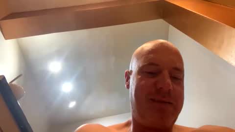 Snapshot of stoodley22 chatting on 20, 10, 2025 Stoodley22 online show from 20, 10, 2025