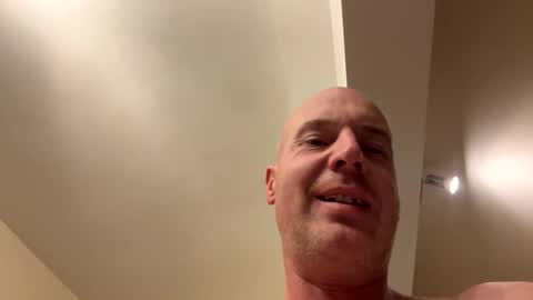 Snapshot of stoodley22 chatting on 18, 11, 2025 Stoodley22 online show from 18, 11, 2025