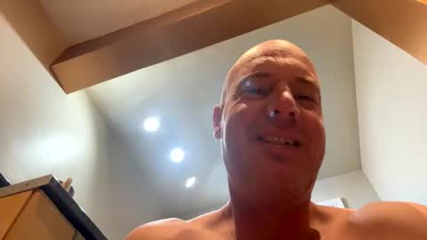 Snapshot of stoodley22 chatting on 26, 11, 2025 Stoodley22 online show from 26, 11, 2025