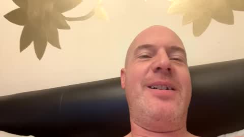 Snapshot of stoodley22 chatting on 21, 12, 2025 Stoodley22 online show from 21, 12, 2025