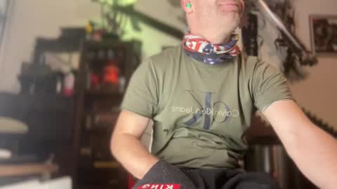 Str8 online show from 12, 2, 2025