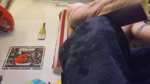 Str8 online show from 23, 2, 2025