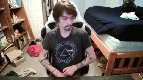 str8whiteboy21 online show from 5, 3, 2025