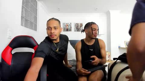 straight__friends online show from 22, 2, 2026