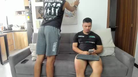 Snapshot of straight__friends chatting on 31, 5, 2026 straight__friends online show from 31, 5, 2026