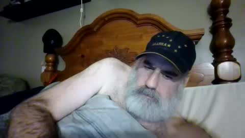 Straightbear4you online show from 24, 10, 2025