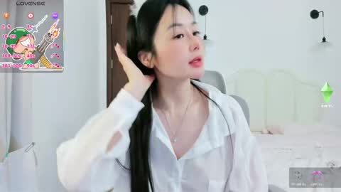 strawberry_loveee online show from 8, 2, 2026