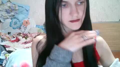 Strawberry Storm online show from 7, 4, 2026