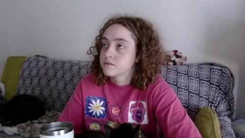 Strawberrylotsacake online show from 23, 4, 2026