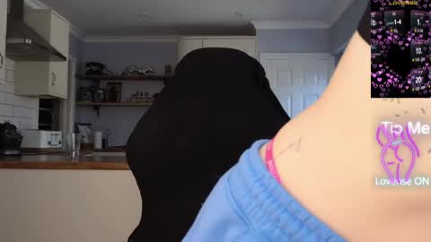 Amorina online show from 8, 4, 2026