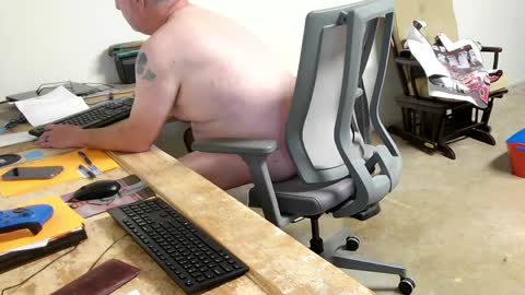 strokingdragon48 online show from 13, 4, 2026