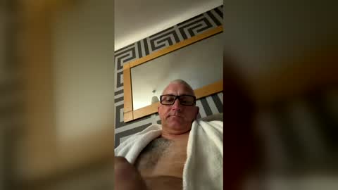 Snapshot of stu788 chatting on 12, 4, 2026 stu788 online show from 12, 4, 2026
