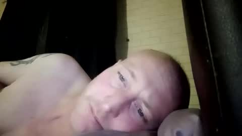 stu_art83 online show from 19, 4, 2026