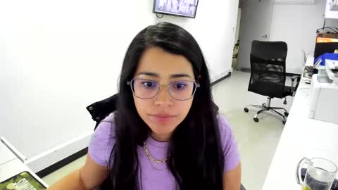 Snapshot of studcb_ chatting on 30, 1, 2025 studcb_ online show from 30, 1, 2025