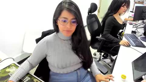 Snapshot of studcb_ chatting on 31, 1, 2025 studcb_ online show from 31, 1, 2025