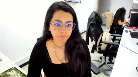 Snapshot of studcb_ chatting on 4, 2, 2025 studcb_ online show from 4, 2, 2025