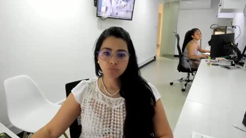 Snapshot of studcb_ chatting on 5, 3, 2025 studcb_ online show from 5, 3, 2025