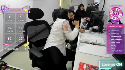 Snapshot of studcb_ chatting on 2, 10, 2025 studcb_ online show from 2, 10, 2025