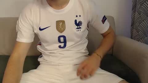 Snapshot of studfromparis chatting on 21, 6, 2026 Stud From Paris online show from 21, 6, 2026