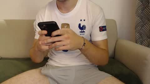 Snapshot of studfromparis chatting on 1, 7, 2026 Stud From Paris online show from 1, 7, 2026