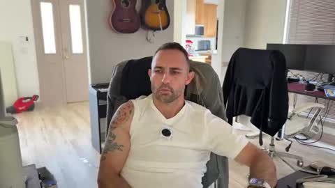 Simon online show from 22, 7, 2026