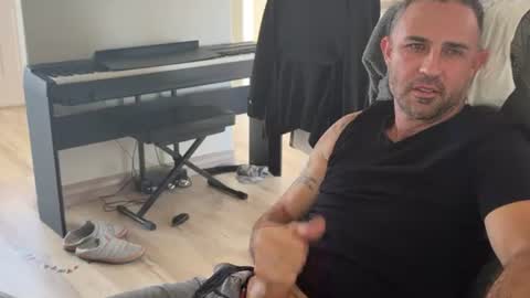 Simon online show from 5, 8, 2026