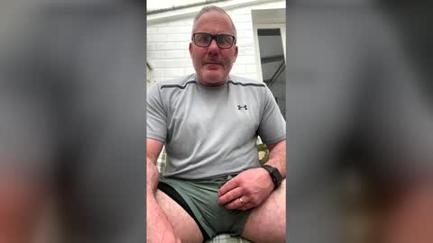 stumpyj2266 online show from 14, 4, 2026