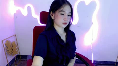 Snapshot of stunning_floriexx chatting on 2, 7, 2026 IM FLORIE online show from 2, 7, 2026