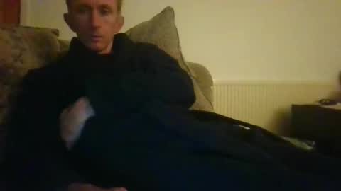 Snapshot of stuuuey73 chatting on 25, 11, 2025 stuuuey73 online show from 25, 11, 2025