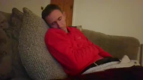 Snapshot of stuuuey73 chatting on 28, 11, 2025 stuuuey73 online show from 28, 11, 2025