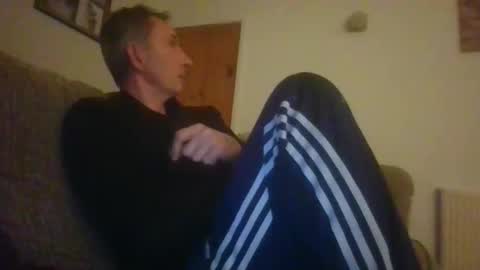 Snapshot of stuuuey73 chatting on 16, 12, 2025 stuuuey73 online show from 16, 12, 2025