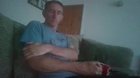 Snapshot of stuuuey73 chatting on 8, 6, 2026 stuuuey73 online show from 8, 6, 2026